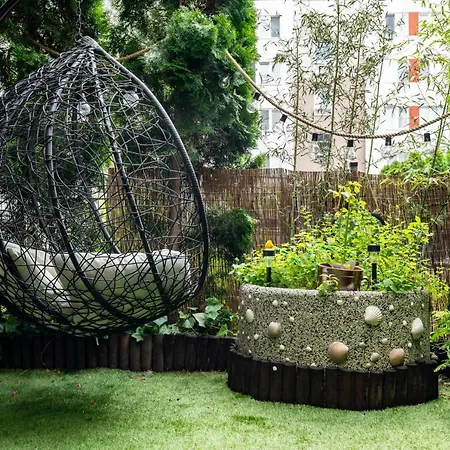 Cozy Karpia 17 With Terrace In By Renters Poznaň