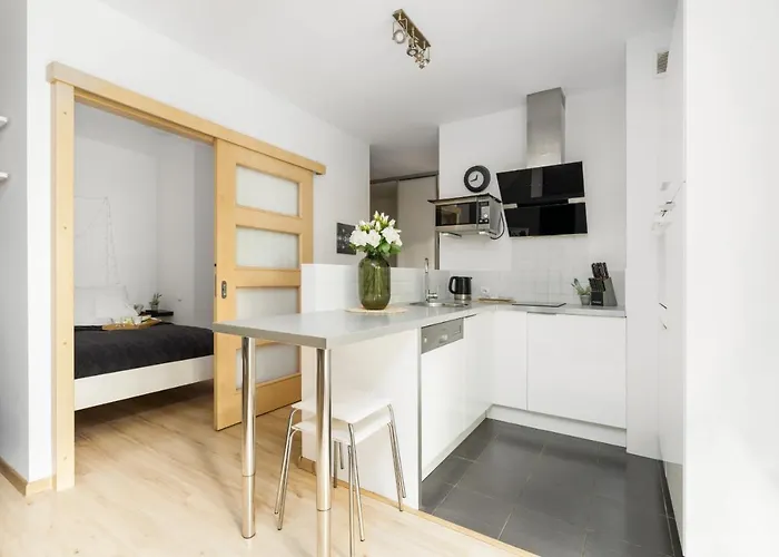 Cozy Karpia 17 With Terrace In By Renters * Poznań