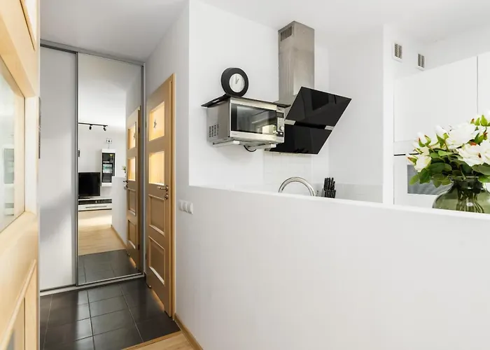 Cozy Karpia 17 With Terrace In By Renters *